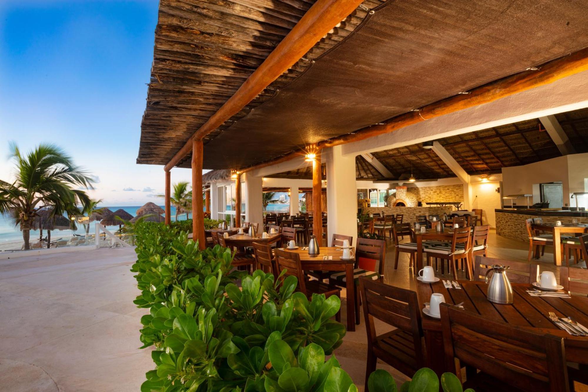 Krystal Cancún Eksteriør billede
