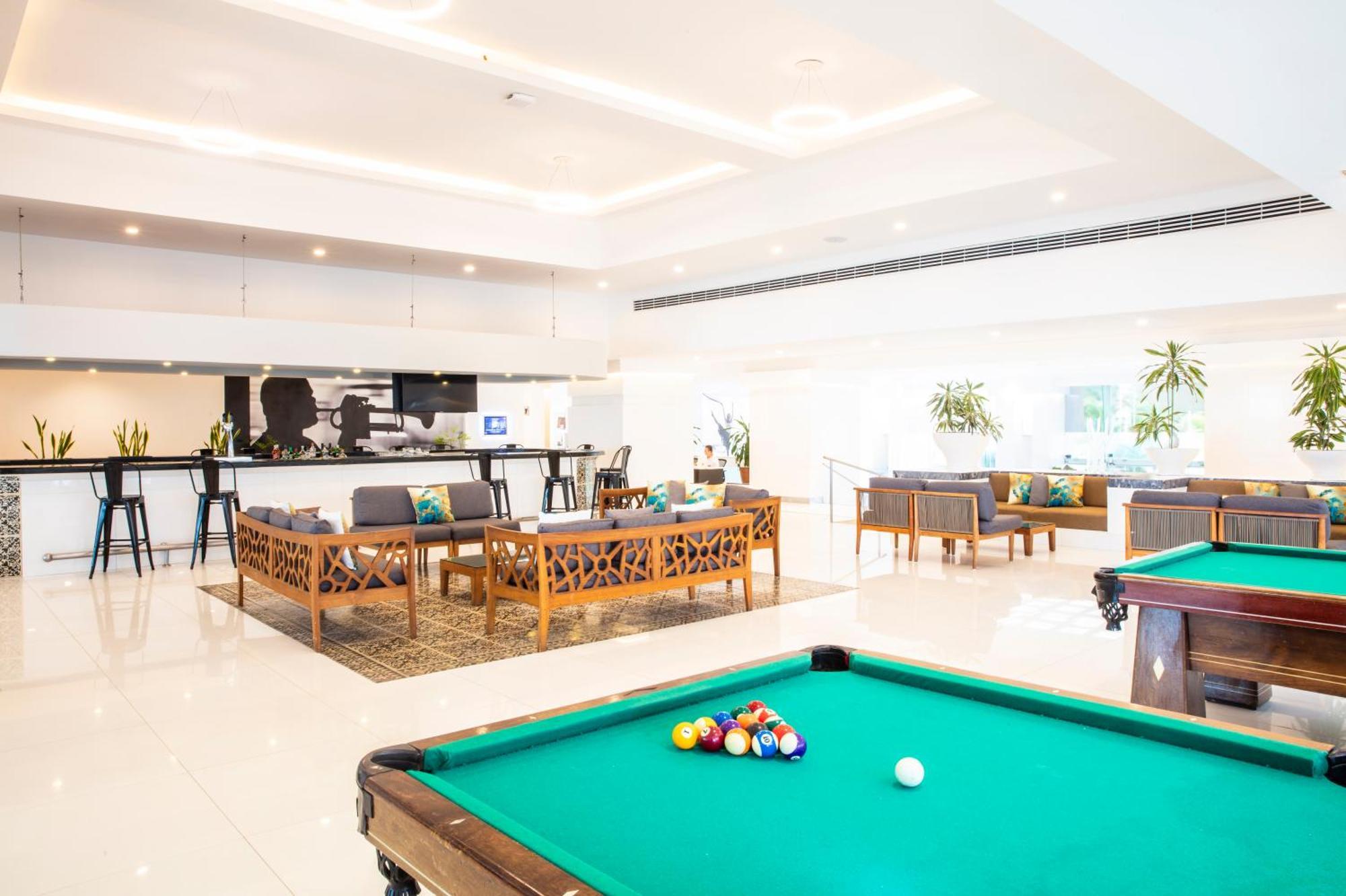 Krystal Cancún Eksteriør billede