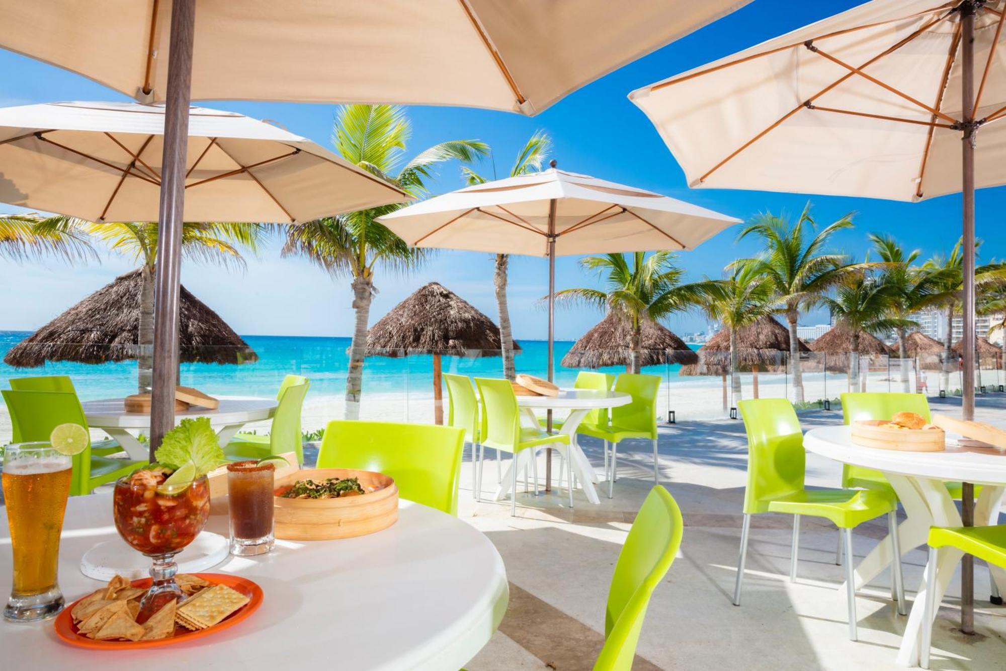 Krystal Cancún Eksteriør billede