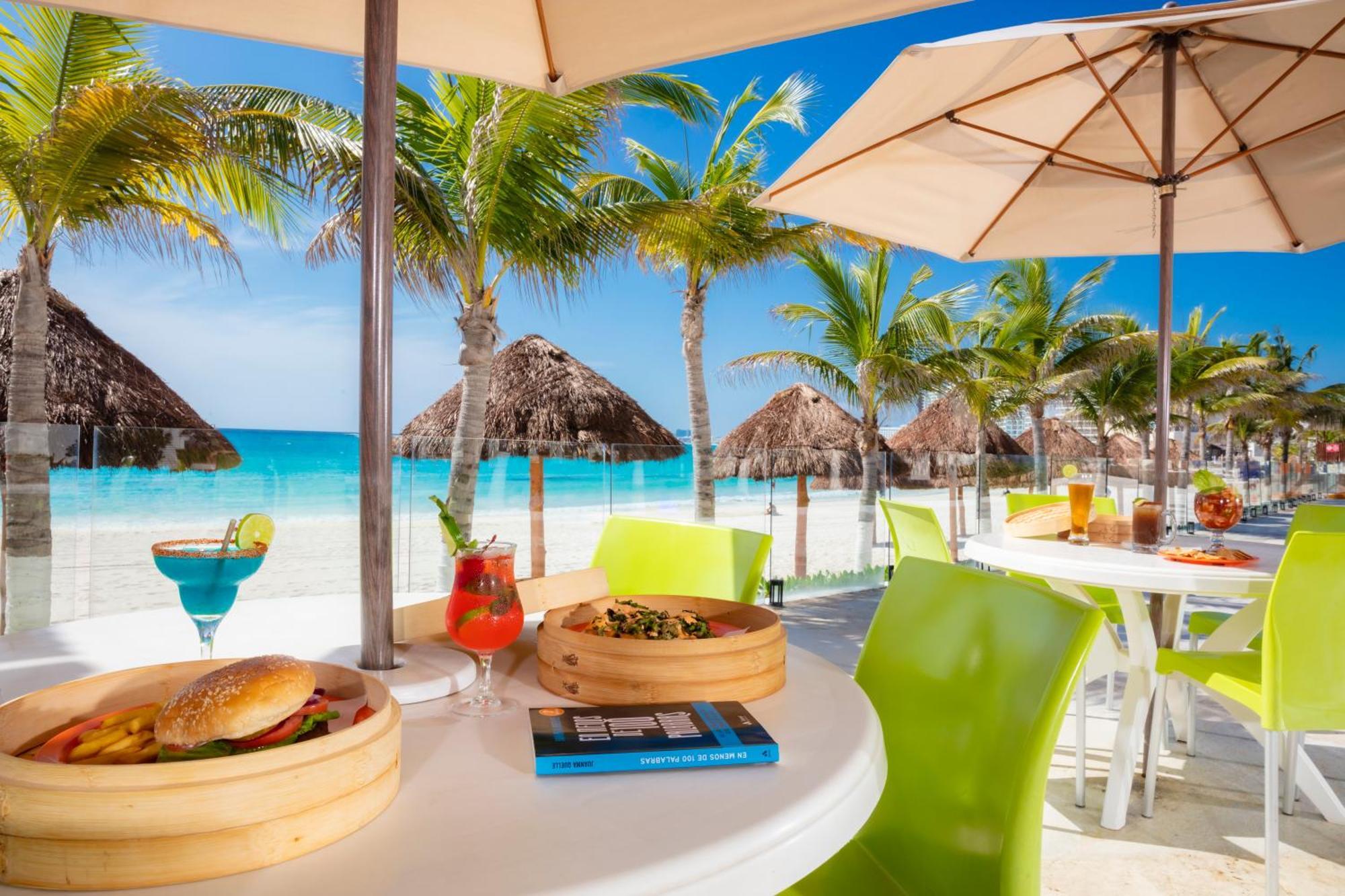 Krystal Cancún Eksteriør billede