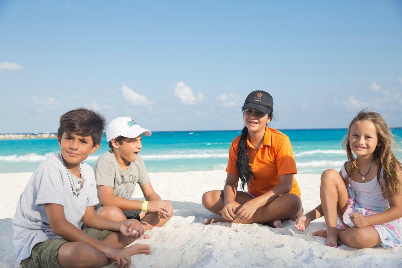 Krystal Cancún Eksteriør billede